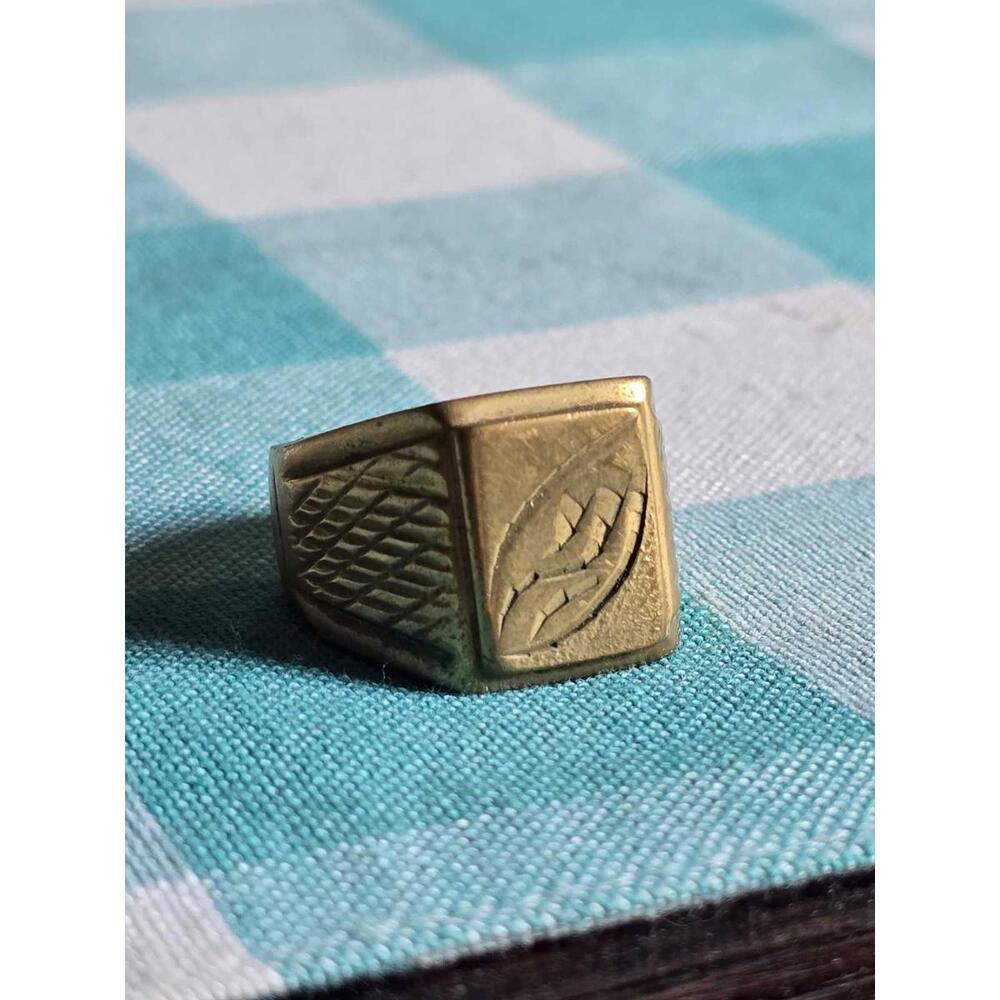 Vintage Men's Brass Signet Ring Size 11 Textured Leaf Art Deco Biker